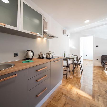 Appartamento Apartman Grand Zagabria Esterno foto