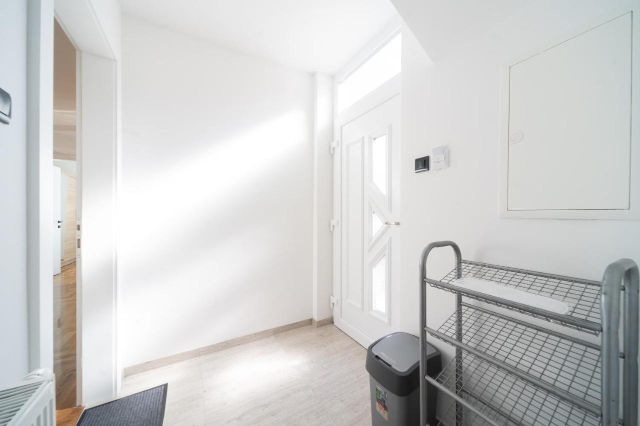 Appartamento Apartman Grand Zagabria Esterno foto