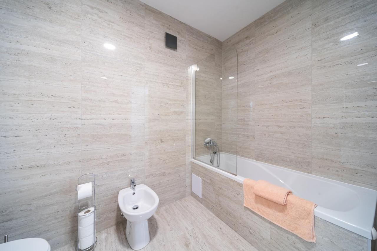 Appartamento Apartman Grand Zagabria Esterno foto